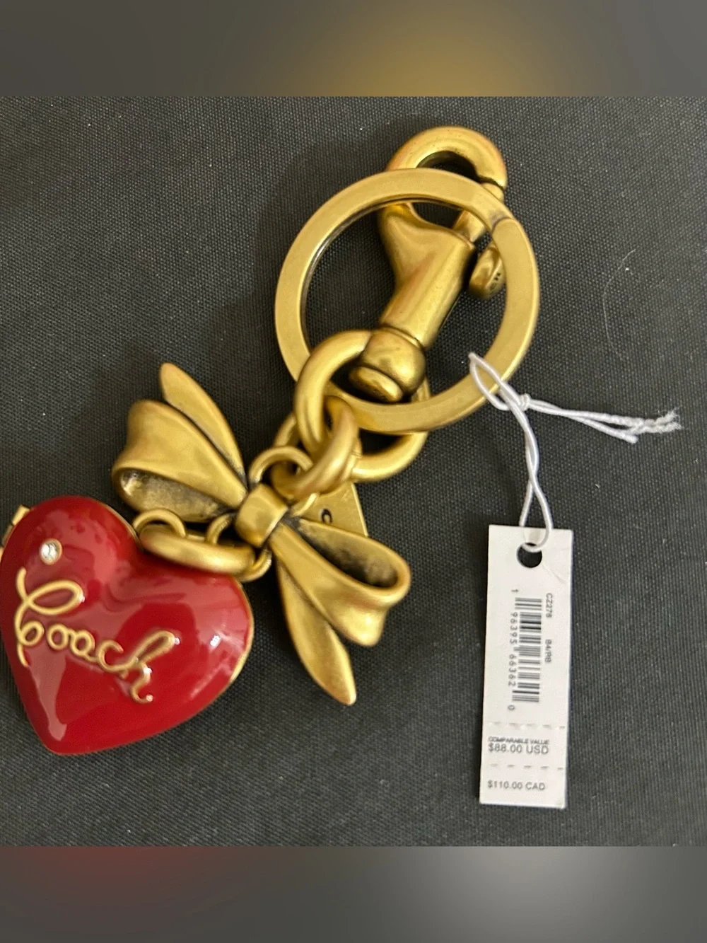NWT COACH Red Heart & Gold Bow Keychain Keyring